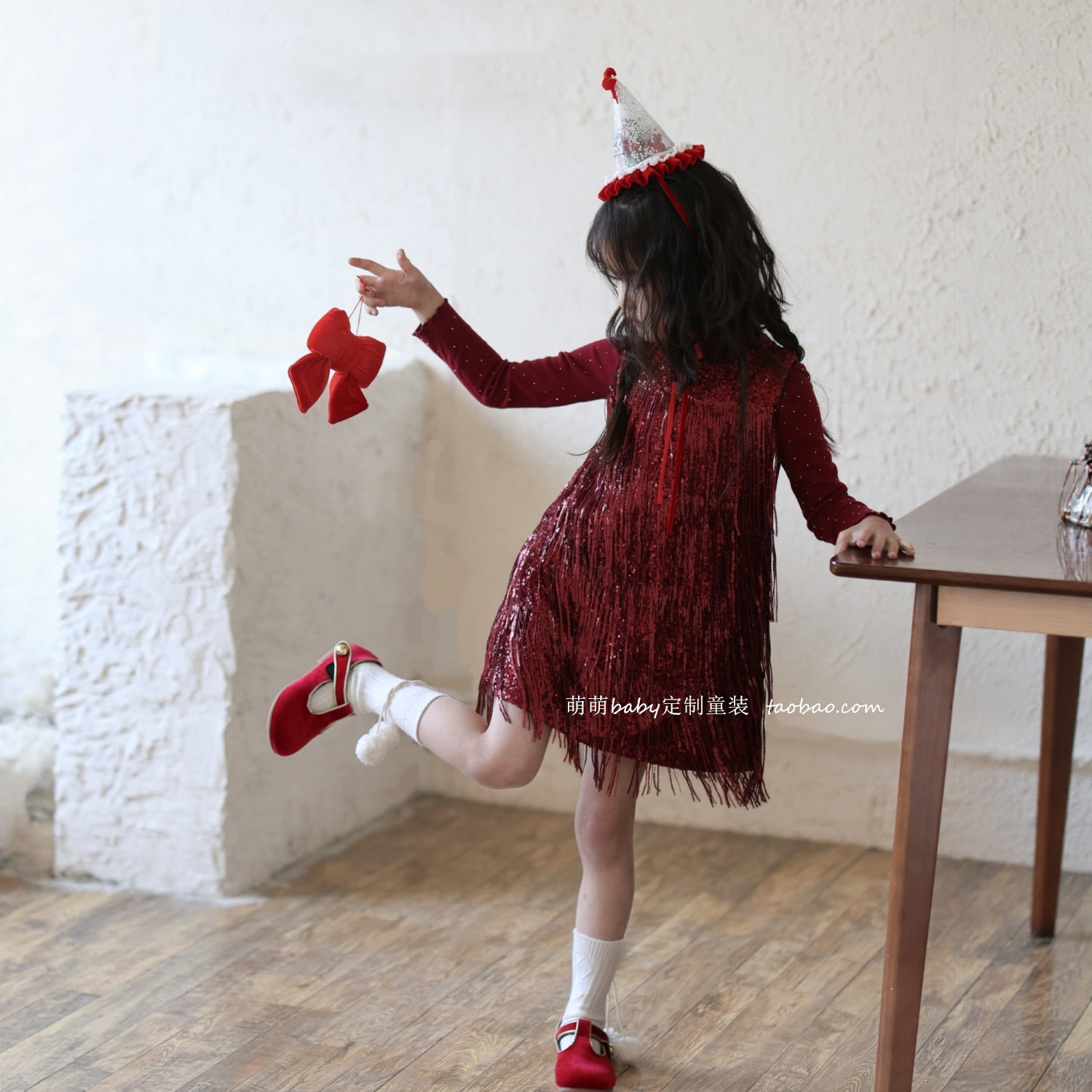 女孩红色亮片流苏加绒背心裙气质连衣裙2025冬女孩新年礼服公主裙,童装/婴儿装/亲子装,连衣裙,淘宝优惠券,粉丝福利购,淘宝优惠卷