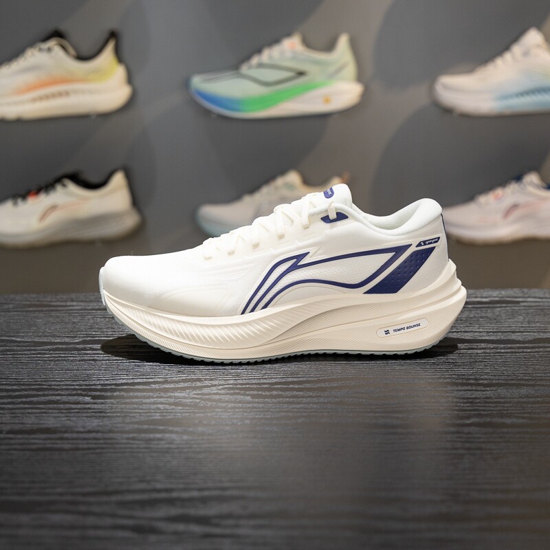 李宁越影5跑步鞋男鞋2026新款厚底减震保护简约舒适运动鞋ARHW003