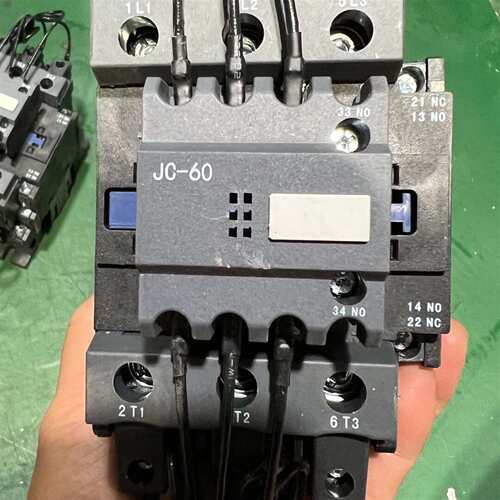 咨询Sinexcei接触器JC-60，220V，全新无包装议价