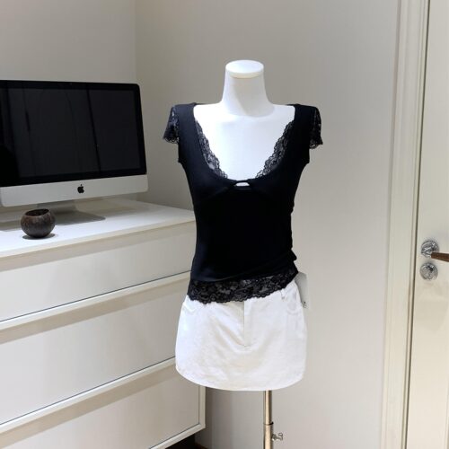 sheepland暗许芳心蕾丝拼接纯欲心机短袖t恤女春夏修身显瘦小上衣