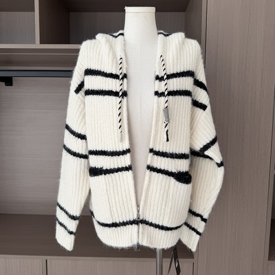kubiliv淡颜天菜羊毛混纺慵懒松弛系连帽条纹卫衣针织开衫女