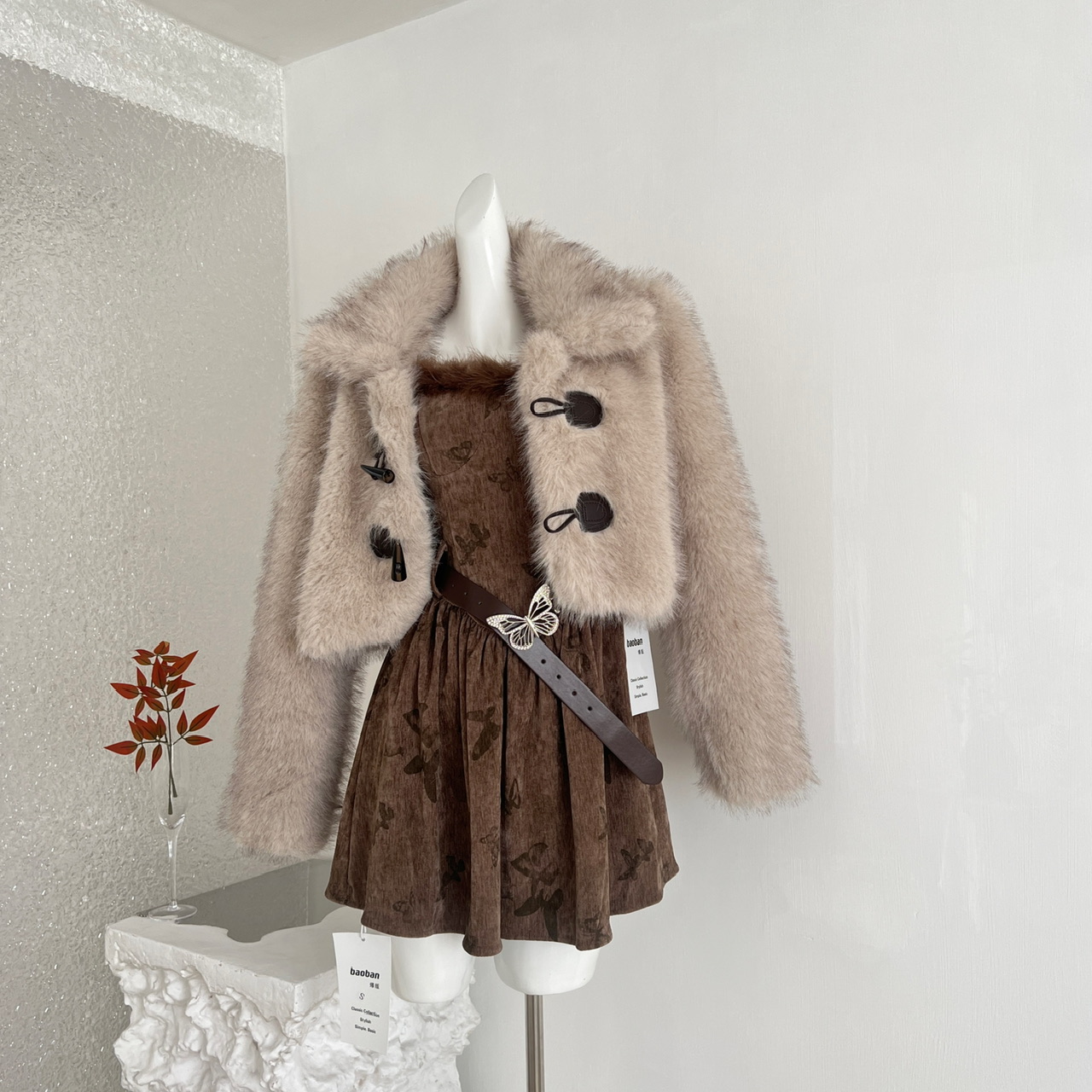 织物猪fabricpig丝绒蝴蝶 美拉德仿狐狸长袖外套女冬皮草毛绒上衣