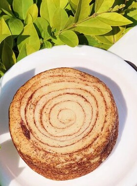 北京三里屯面包会有的袁弘张歆艺二姐的店肉桂卷面包点心小吃零食