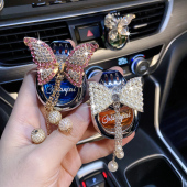 车载香薰2026新款 汽车香水出风口高级香氛持久车内除臭异味淡香女