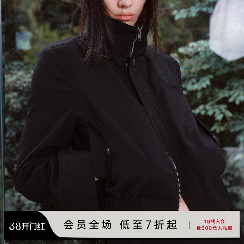 JCAESAR WOMEN 格纹拼接黑夹克 短窄版 多穿着形式  铆钉装饰