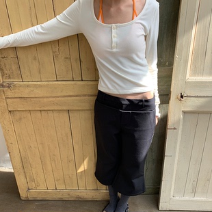 WOMEN 合体版 半圆亨利领长袖 亲肤 型 羊绒混纺打底衫 JCAESAR