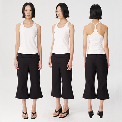 JCAESAR七分微喇马裤修饰腿部线