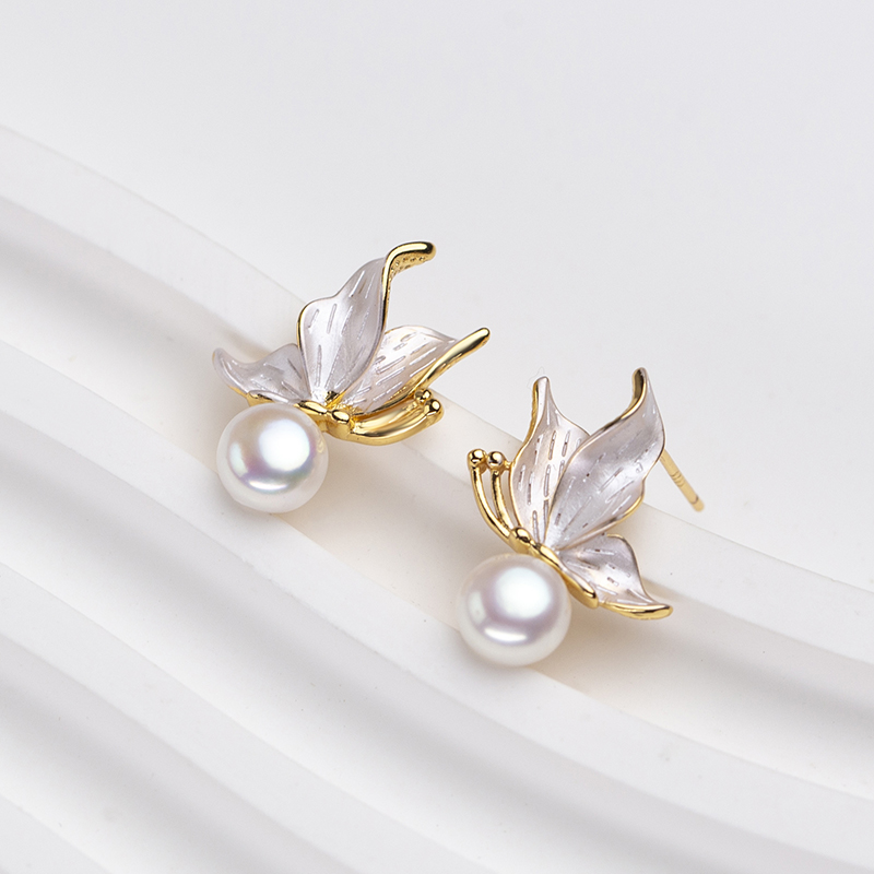 法式小粉蝶珍珠耳环6-7mm