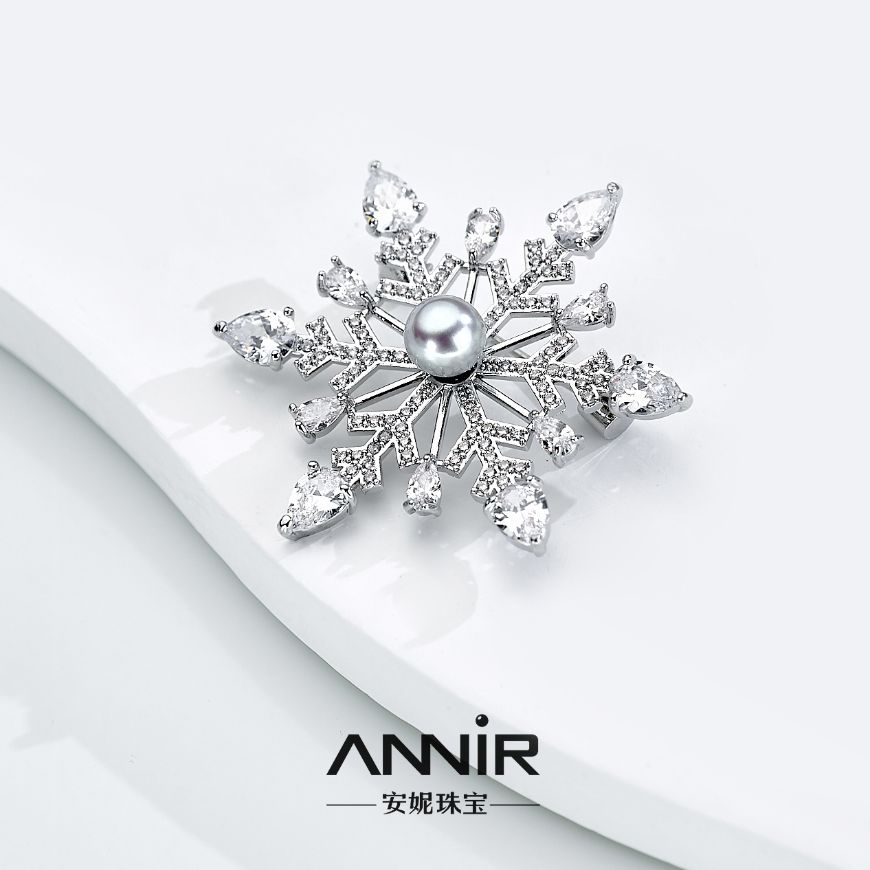 “繁花”大溪地吊坠 9-10mm（原创设计）S925银链 645H000DY