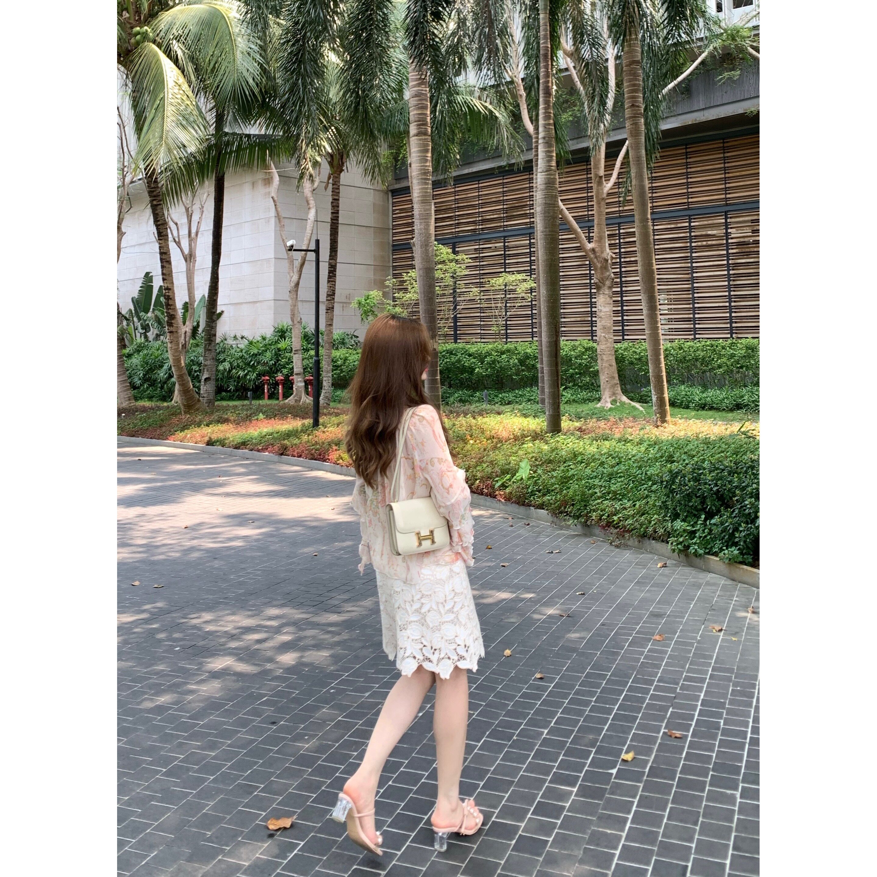 张羞羞 佛罗伦萨/法式棉质蕾丝刺绣花朵半身裙2026春夏