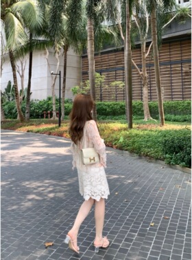 张羞羞 佛罗伦萨/法式棉质蕾丝刺绣花朵半身裙2026春夏