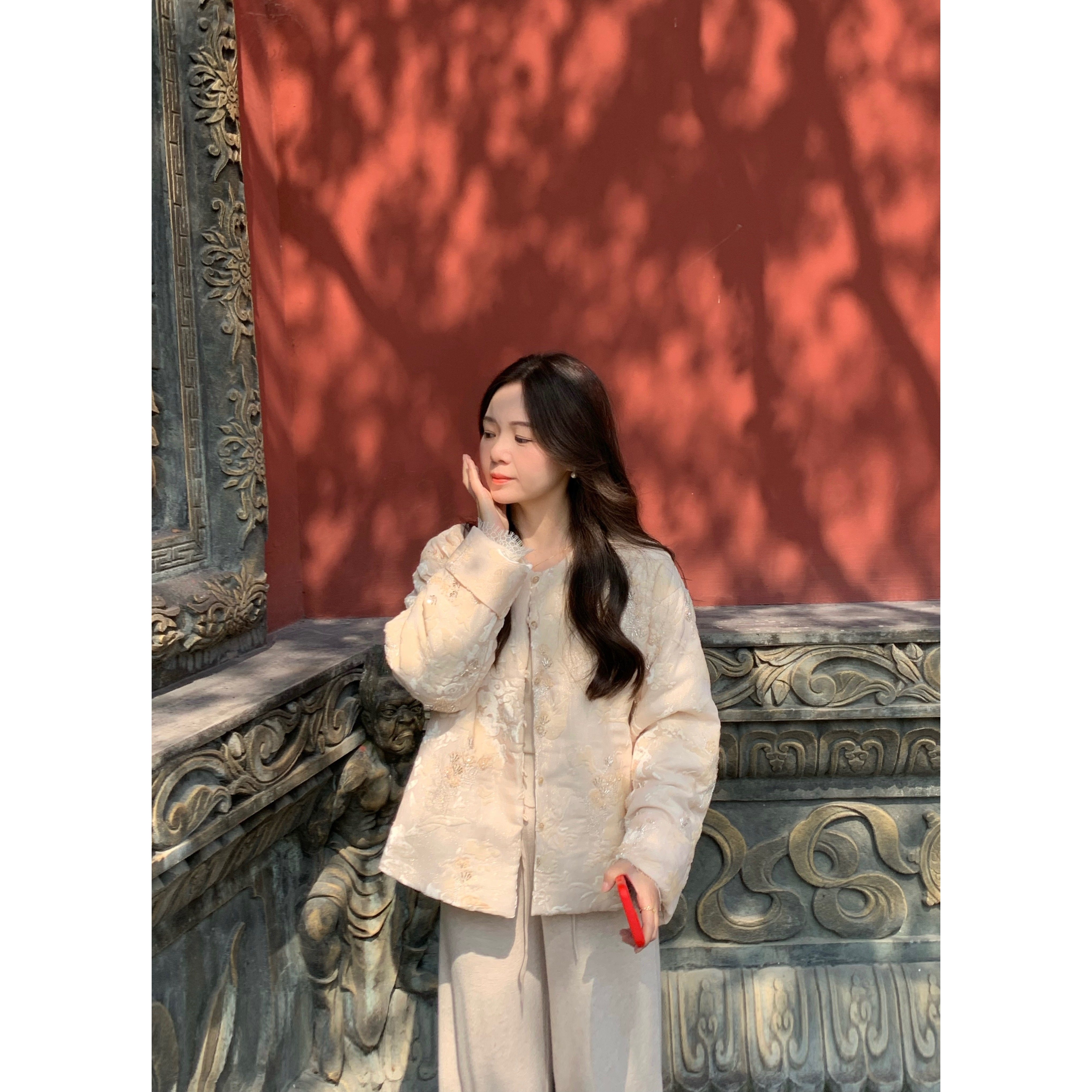 张羞羞 岁岁暖/新中式桑蚕丝棉丝绒烧花珠片刺绣棉服外套冬季女