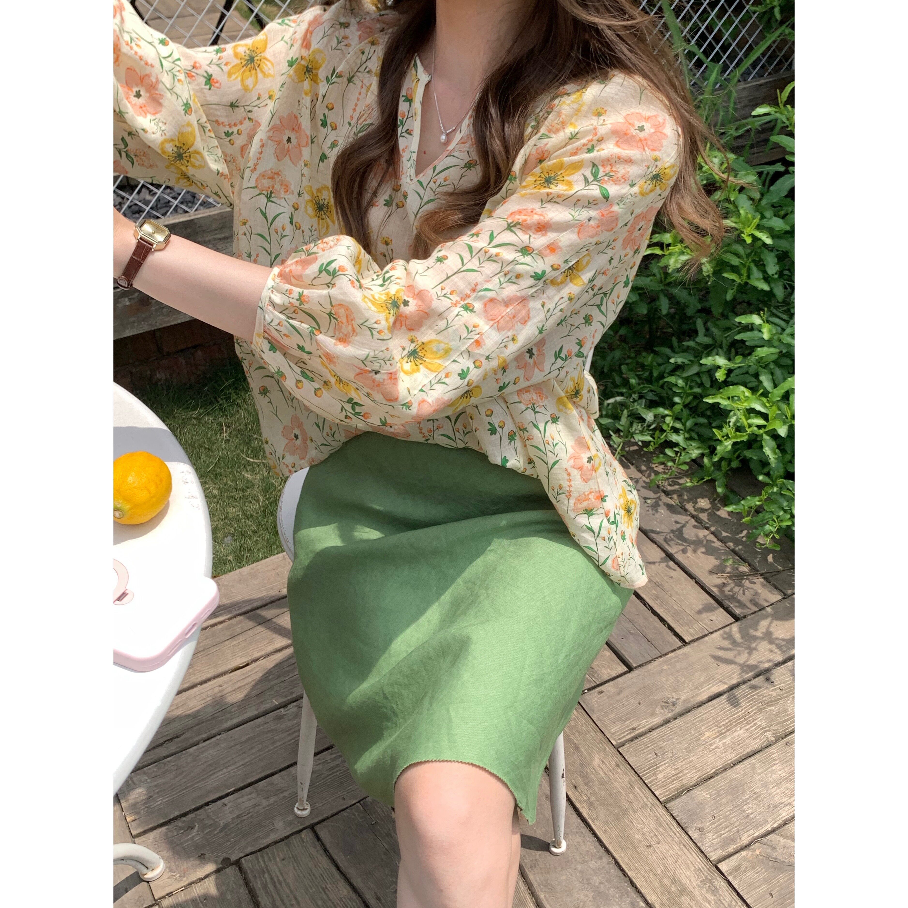 张羞羞 莺尾花园/苎麻碎花法式V领防夏季晒8分袖通勤衬衫
