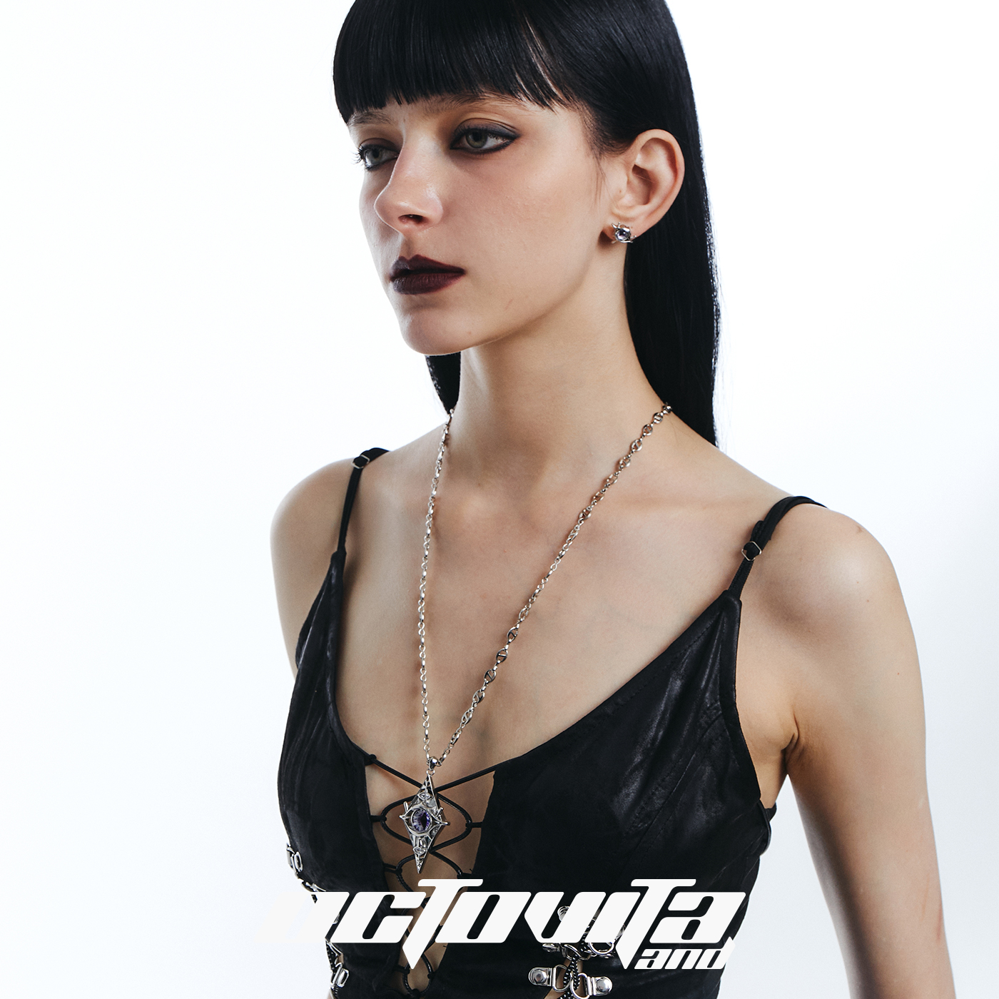 OCTO VITA魔瞳原创设计项链 菱形紫瞳中世纪复古朋克哥特风锁骨链