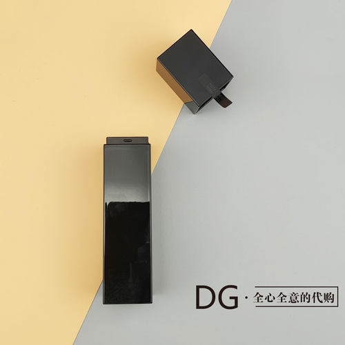 Serge lutens芦丹氏卤蛋新幻润灵透哑光粉底壳子