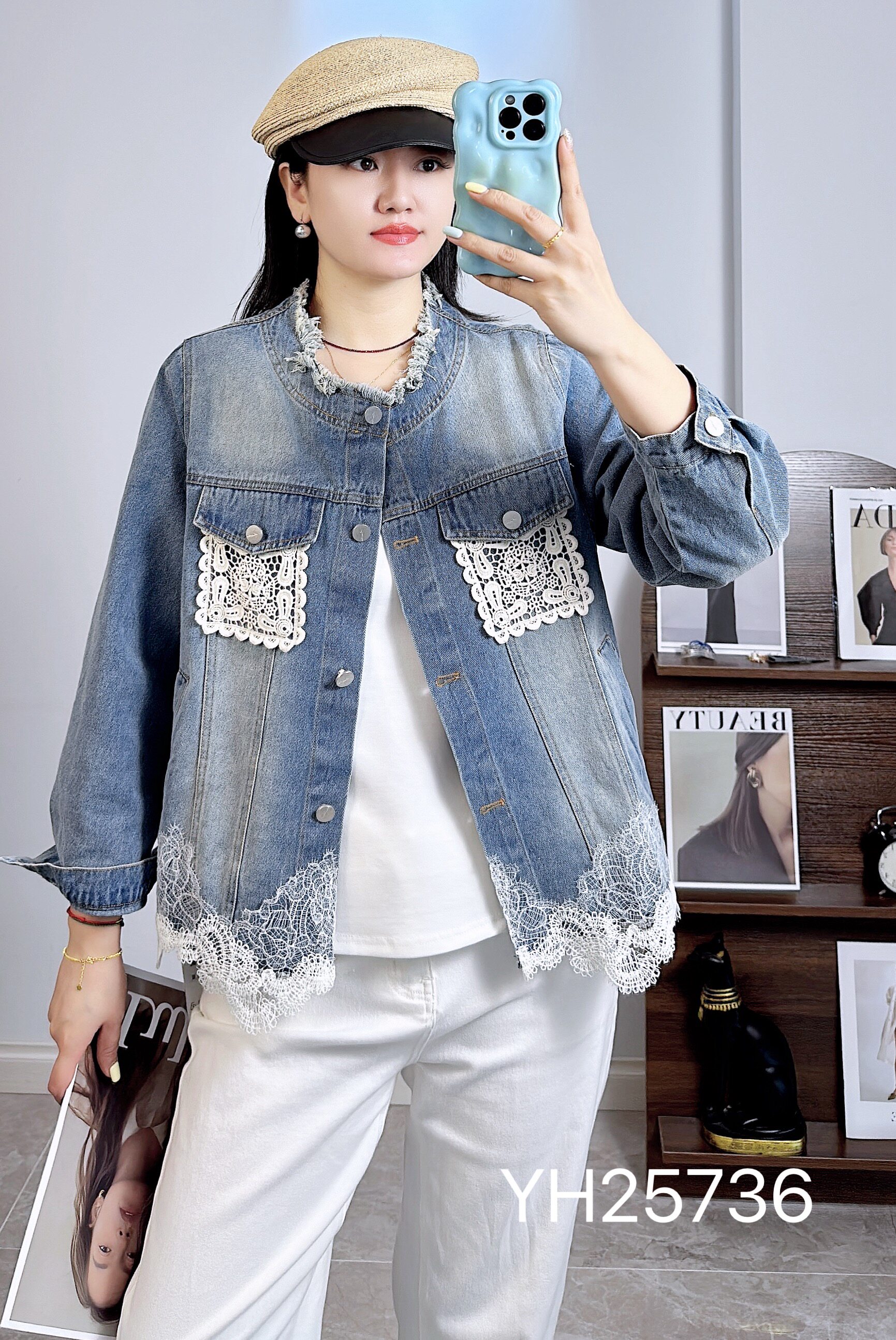 香港芸卉25736春加大码外套女 蕾丝拼接休闲毛边复古牛仔夹克