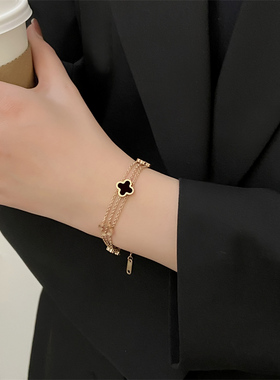 Loga.Py 四叶草手链女生手饰ins小众设计2024年新款个性百搭饰品