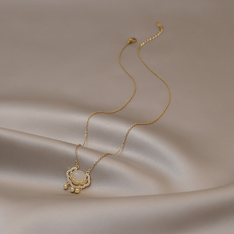 Loga.Py 猫眼石平安锁项链女2021年新款小众设计感百搭锁骨链秋季