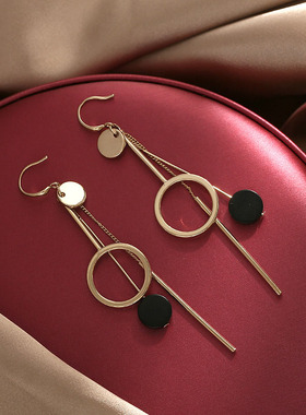 Loga.Py流苏耳环2024新款爆款人圆圈黑色耳坠夸张气质个性耳饰