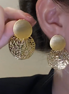 Loga.Py 小众镂空圆圈耳钉高级感冷淡风时尚百搭2025年新款耳环女