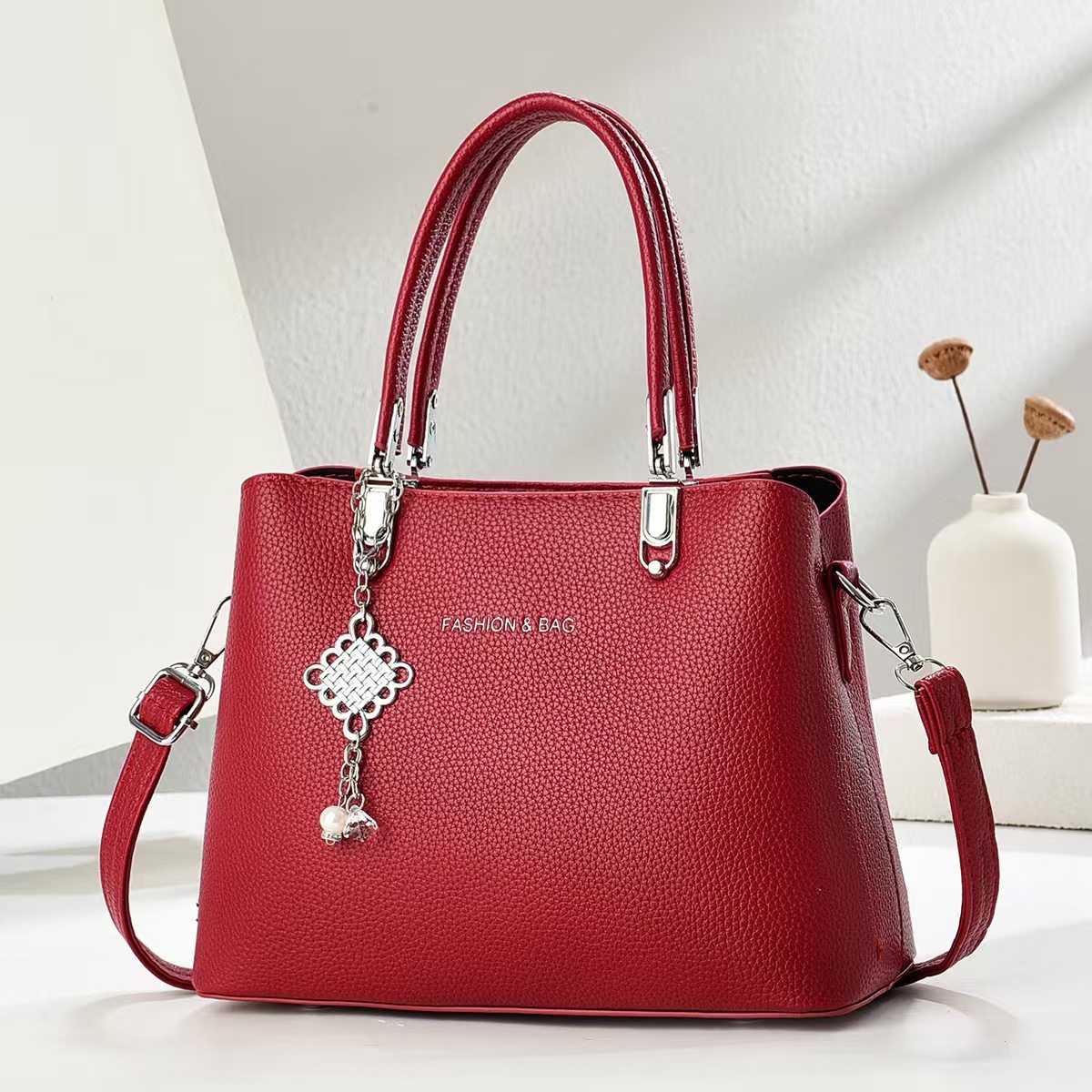 香港真皮包包红色手提包女时尚百搭大容量单肩斜挎托特包女士包包,箱包皮具/热销女包/男包,通用款女包,淘宝优惠券,粉丝福利购,淘宝优惠卷