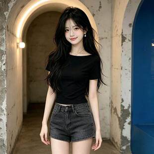 黑色短袖T恤女2026夏款新款休闲小众一字肩设计显瘦轻奢上衣潮流