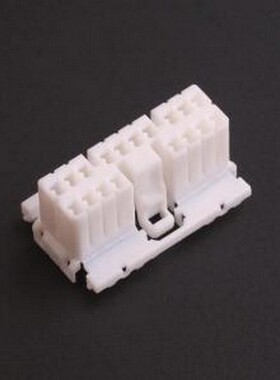 173853-1 汽车连接器 173853-1