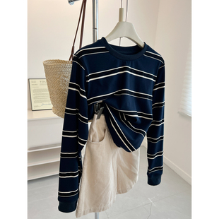 潮 新款 复古深蓝条纹圆领长袖 T恤女宽松慵懒小众洋气内搭上衣秋季