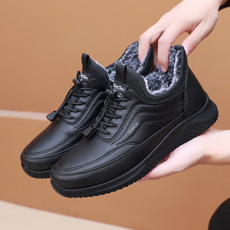 老北京布鞋男鞋冬季防水加绒加厚中老年人防滑轻便爸爸棉鞋休闲鞋