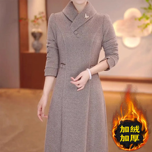 加绒加厚新中式国风改良旗袍连衣裙女秋冬大码收腰显瘦配大衣裙子