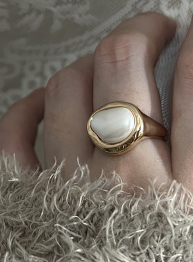 F.I / 日单小众 异形珍珠 戒指 戴着好看~