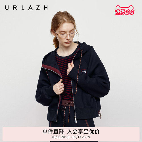 有兰复古藏青拼色连帽外套