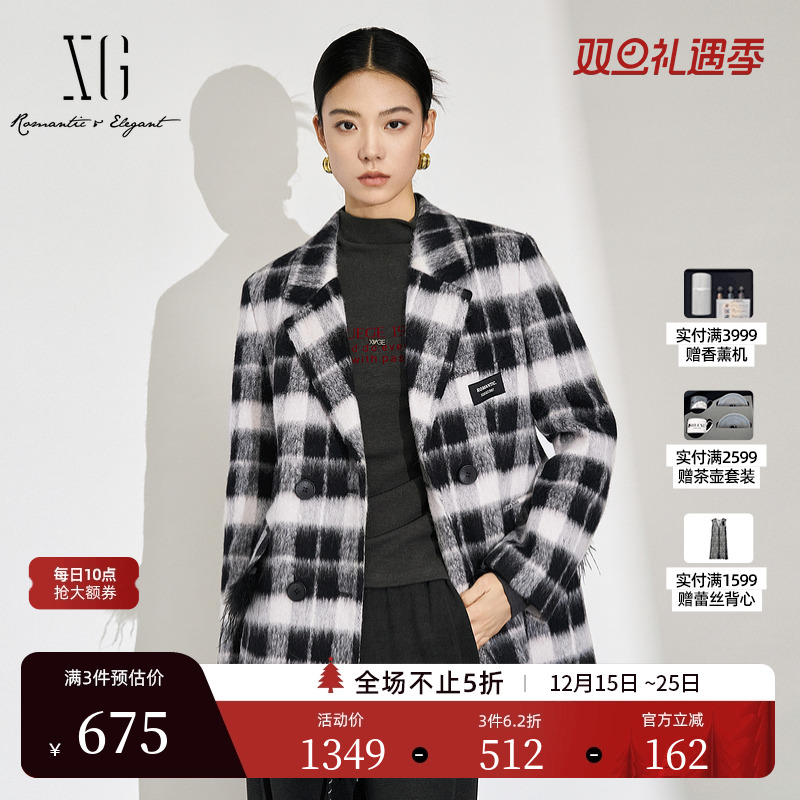 XG雪歌复古黑白格纹毛呢外套2024冬季新款通勤中长款绵羊毛大衣女