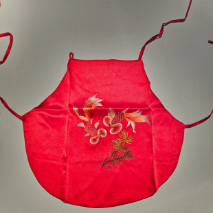 手工刺绣肚兜桑蚕丝肚兜满月周岁礼物适合0 3岁吉祥如意宝宝肚兜