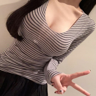 V领紧身条纹修身上衣女薄款