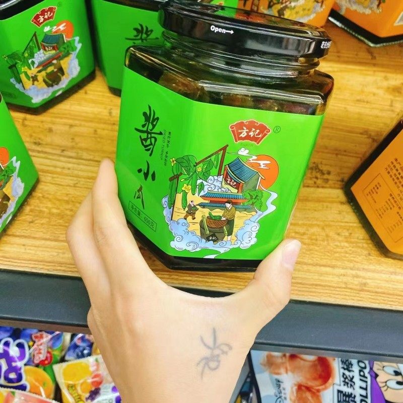 宜兴方记酱小瓜乳黄瓜酱黄瓜酱瓜腌黄瓜油泼黄瓜下饭菜酱菜萝卜干