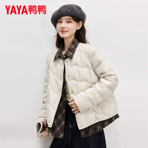 鸭鸭轻薄短款翻领显瘦女款羽绒服