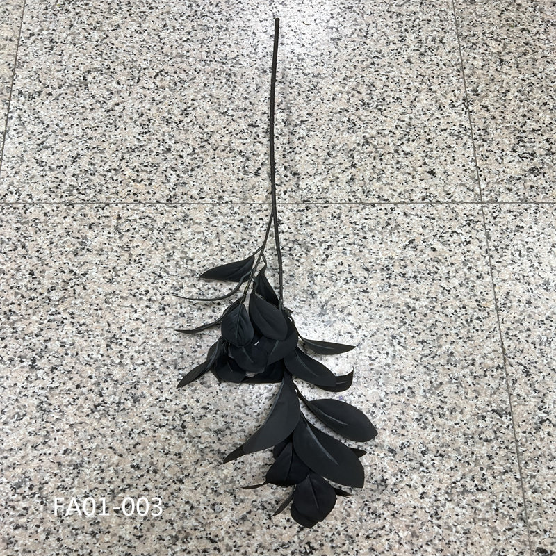 仿真豆瓣叶佛肚竹卷蕨触角叶石竹葱球插花花材拍摄道具假叶装饰