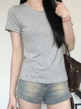 灰色短袖t恤女2026新款夏季大码内搭打底衫正肩修身圆领气质上衣