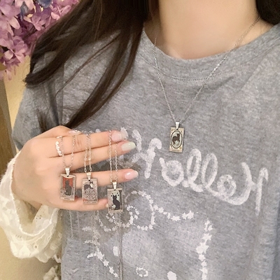 塔罗牌吊坠项链女不锈钢锁骨链