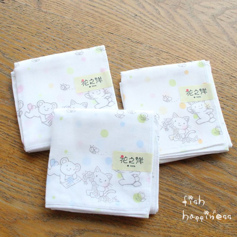 日单进口面料纯棉卡通小熊三层纱布手帕婴儿口水巾儿童印花方巾软