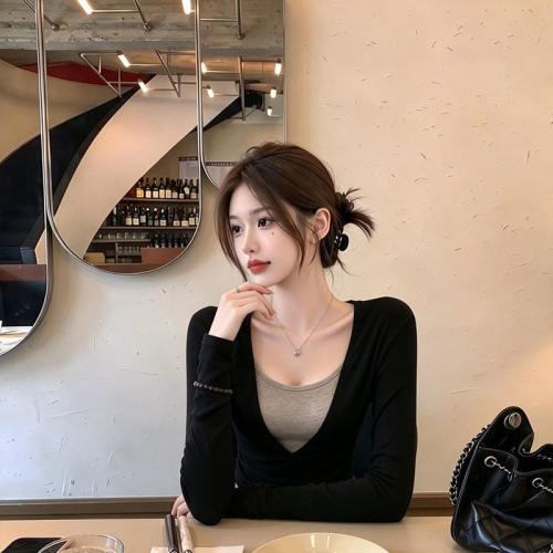 法式撞色假两件德绒长袖t恤女装秋冬新款设计感休闲百搭显瘦上衣