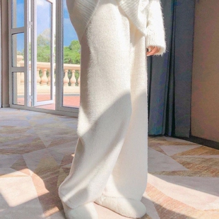 加厚保暖仿水貂绒阔腿裤女2026秋冬高腰垂感休闲裤直筒拖地长裤子