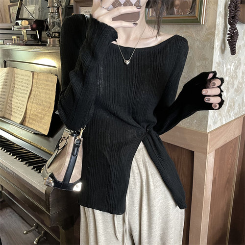 低领一字露肩掐腰遮屁股针织上衣