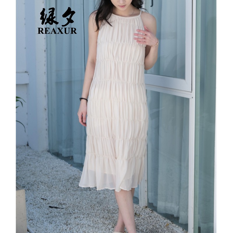挂脖连衣裙法式吊带裙子夏天女装2025年新款温柔风海边度假沙滩裙