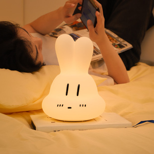 咕卡兔定时小夜灯可爱大号硅胶卧室宿舍床头睡眠柔光拍拍灯充电新