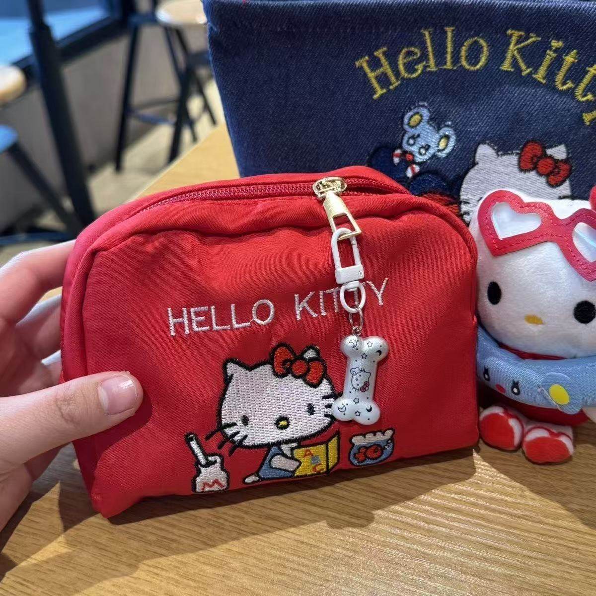 新款kitty刺绣可爱化妆包卡通便携大容量收纳零钱出行杂物小方包,收纳整理,化妆包,淘宝优惠券,粉丝福利购,淘宝优惠卷