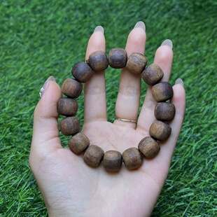 天然小叶降真香手串13*14老型珠爆香级小奇楠黄白绿老蜜结猫推