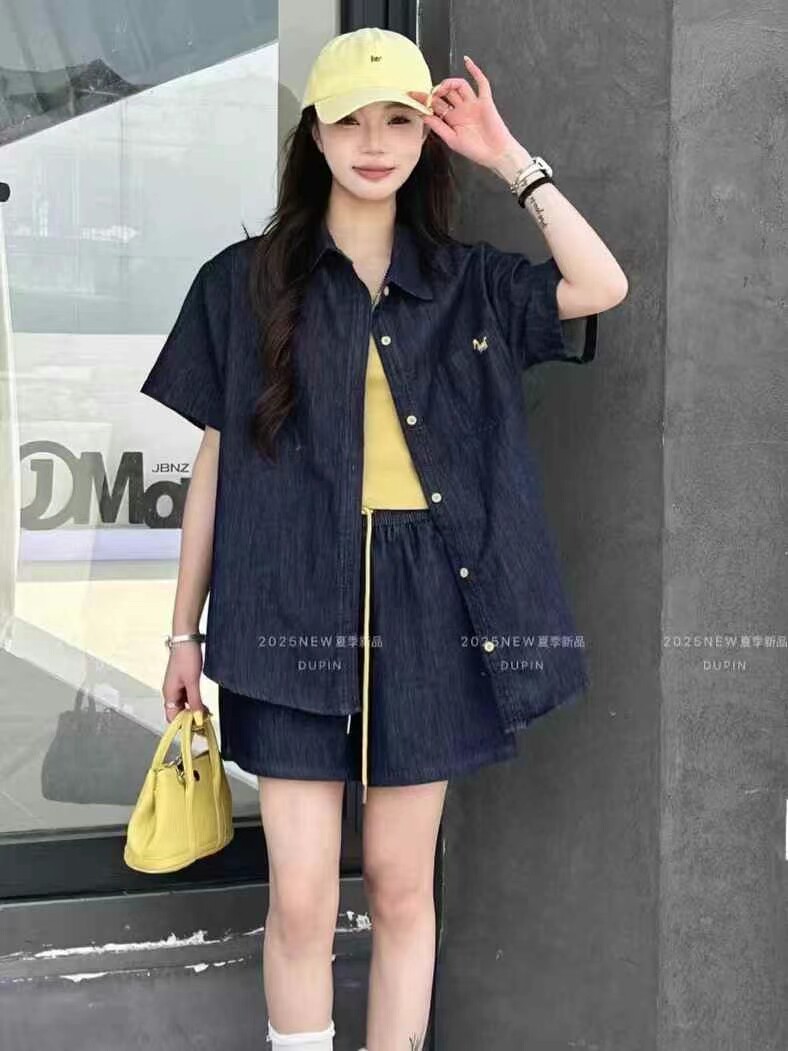 2025夏季新款时尚休闲套装女翻领短袖牛仔衬衫+高腰短裤两件套女