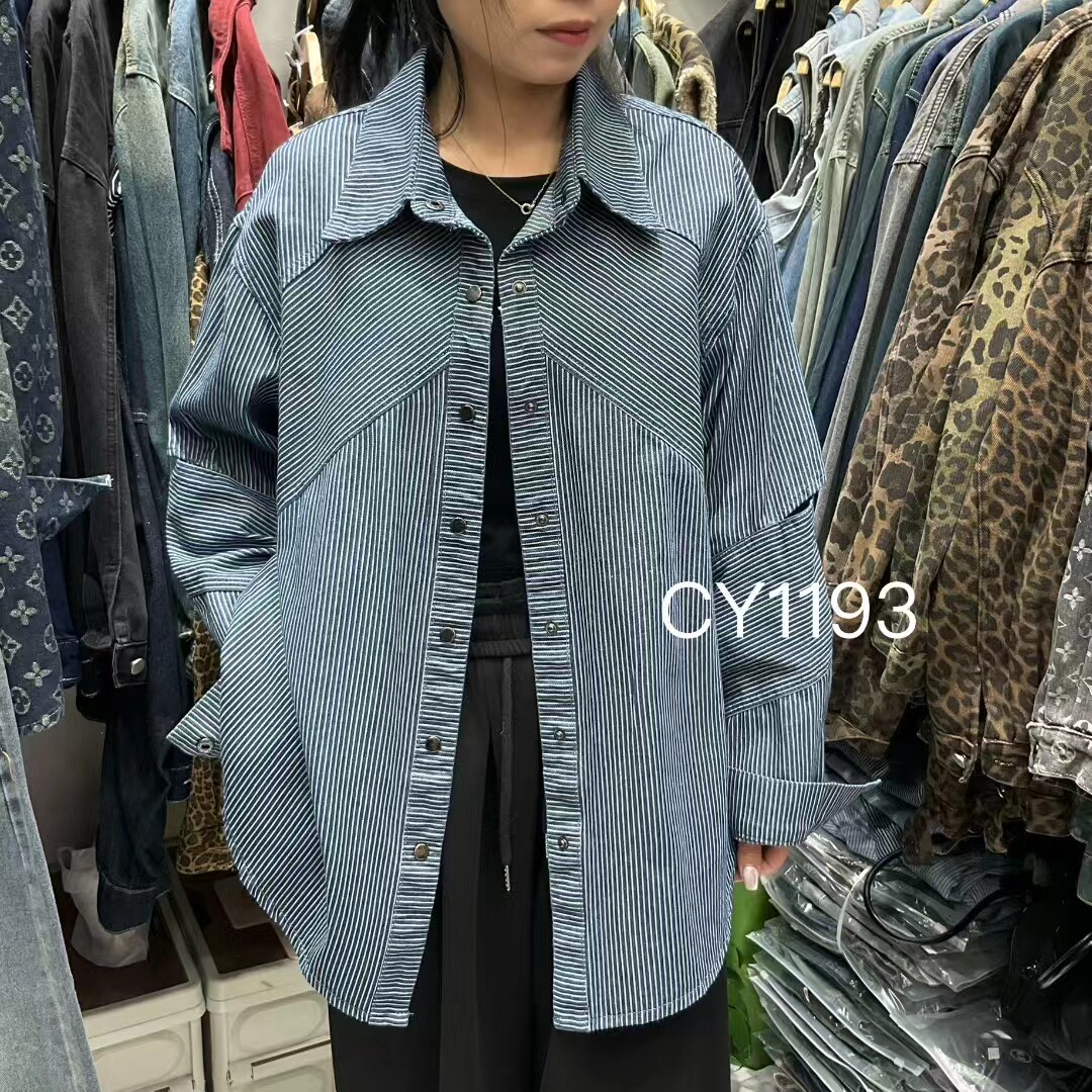 2025春秋新款袖子开叉设计感时尚宽松条纹牛仔衬衫外套女休闲上衣,女装/女士精品,衬衫,淘宝优惠券,粉丝福利购,淘宝优惠卷